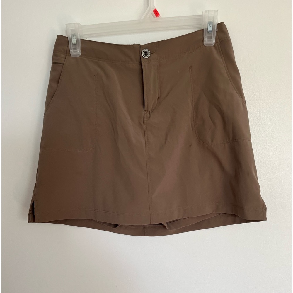 White Sierra athletic skirt